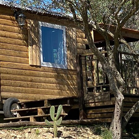 Camping Les Amandiers Castelnau-de-Guers Luaran gambar